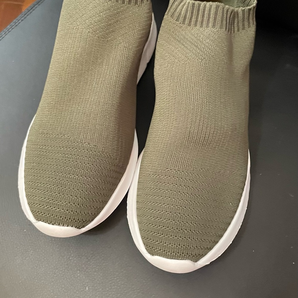 Steven by Steve Madden Farson Knit Slip-On Sneakers